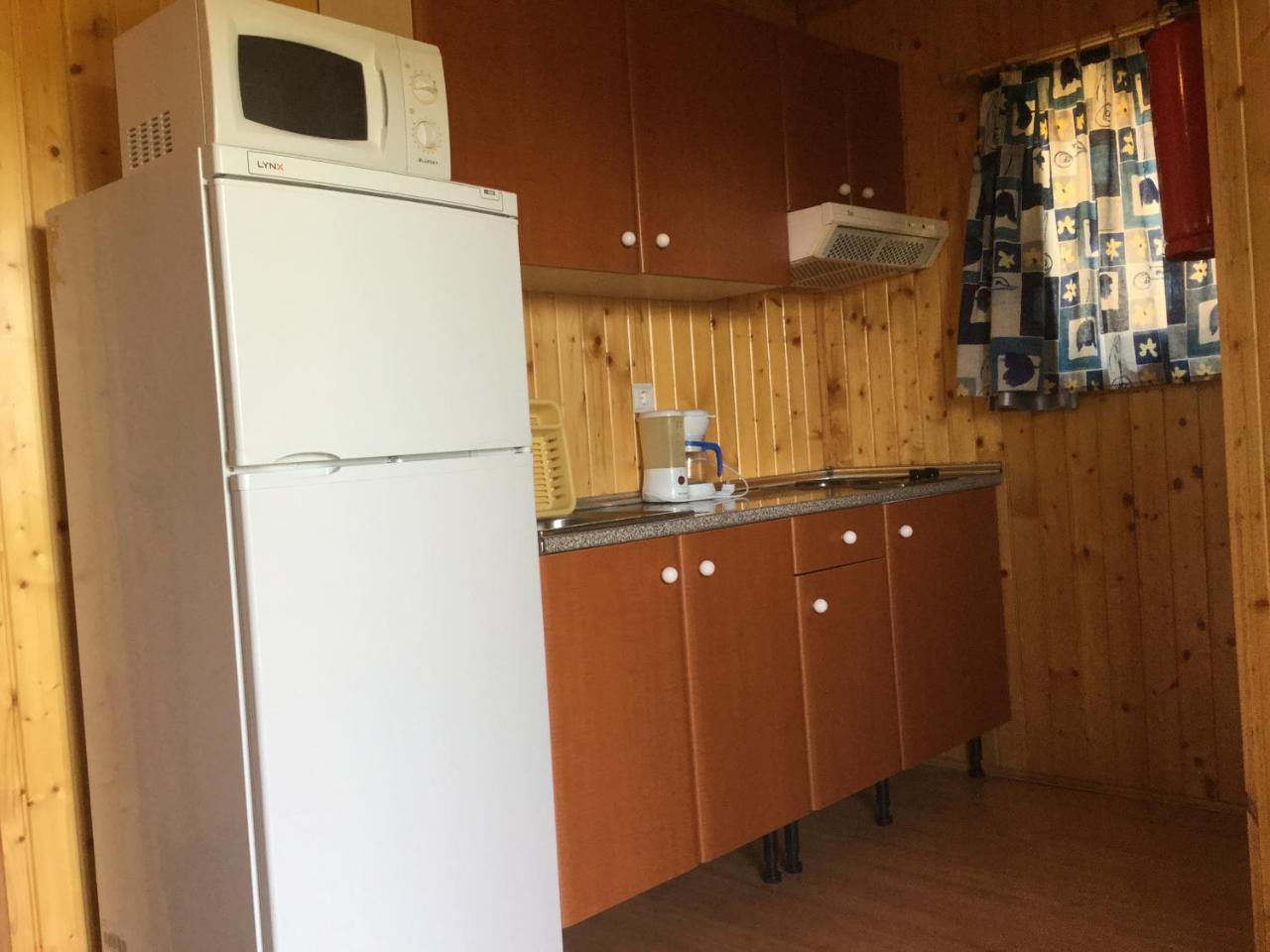 Casitas Cinco Castanos Ξενοδοχείο Candelario Εξωτερικό φωτογραφία